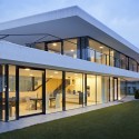 Giacomuzzi Commercial Building / monovolume architecture + design Giacomuzzi Commercial Building / monovolume architecture + design © Simon Constantini