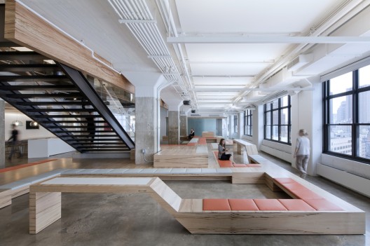 Horizon Media Office / a + i architecture (6)