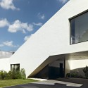 White Monolith / LOSTINARCHITECTURE (10) White Monolith / LOSTINARCHITECTURE (10) Gebhard Sengmüller