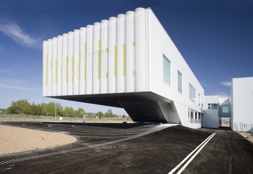 GH Genhelix Biopharmaceutical Facilities / estudioSIC