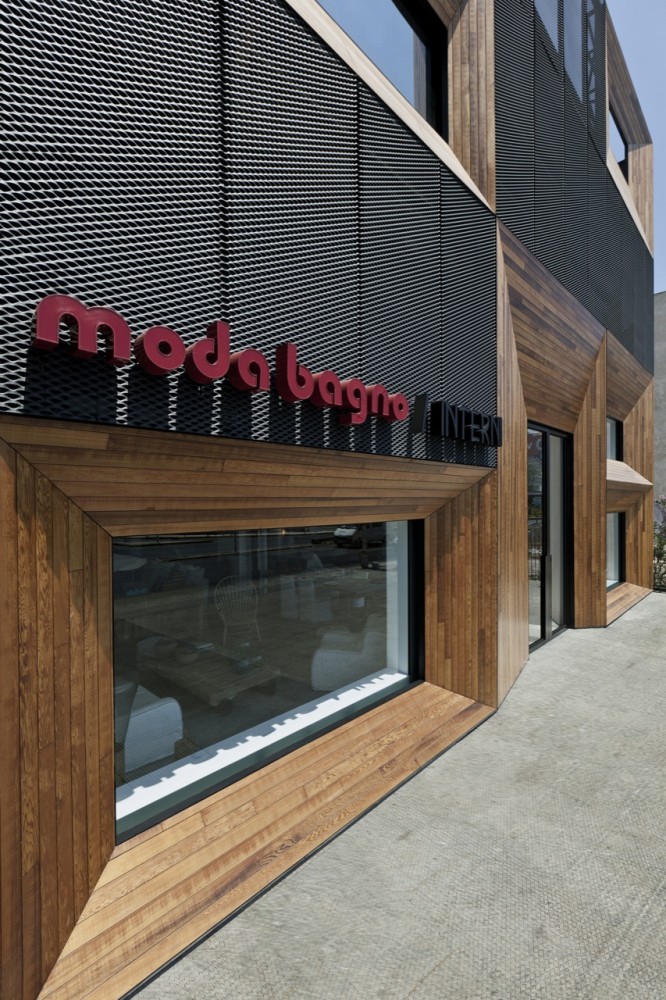 Moda Bagno-interni Store / k-studio