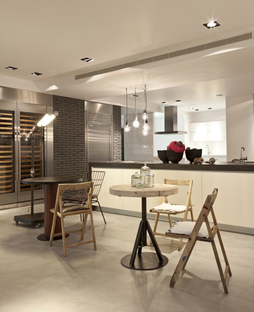 Moda Bagno-interni Store / k-studio