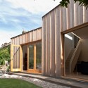 Timber Fin House / Neil Dusheiko Architects (8) © Neil Dusheiko Architects