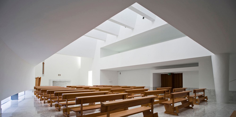 Funeral Parlor / TASH