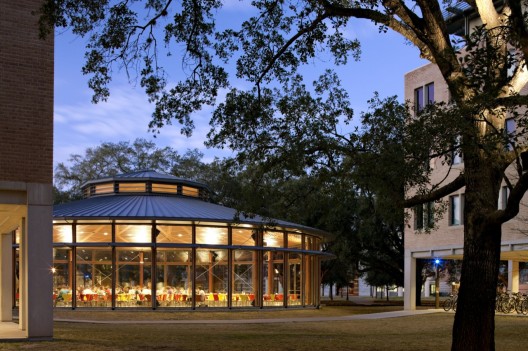Duncan and McMurtry Colleges / Hopkins Architects (4)