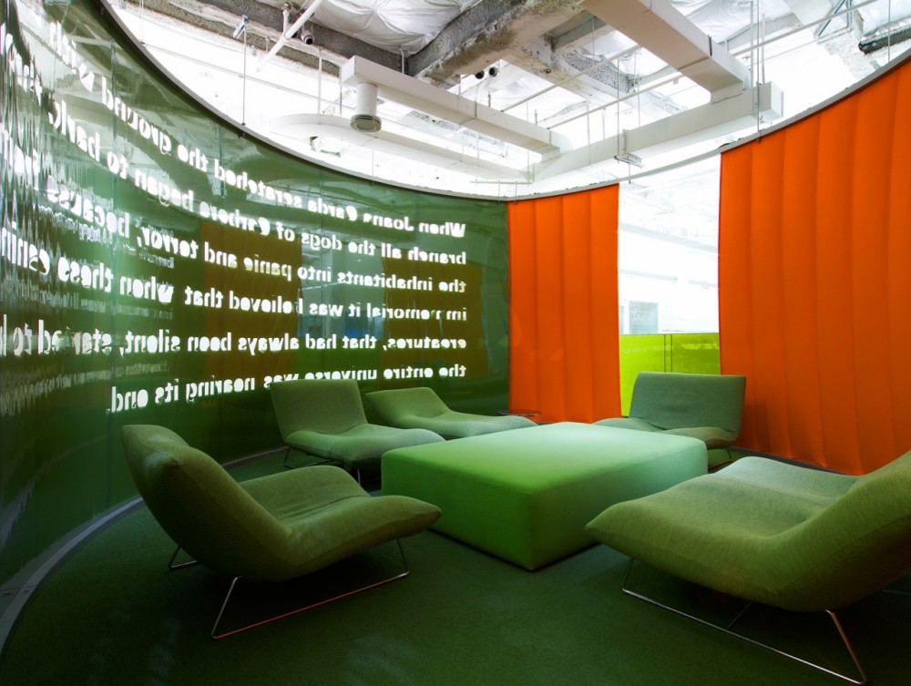 JWT Headquarters / Clive Wilkinson Architects