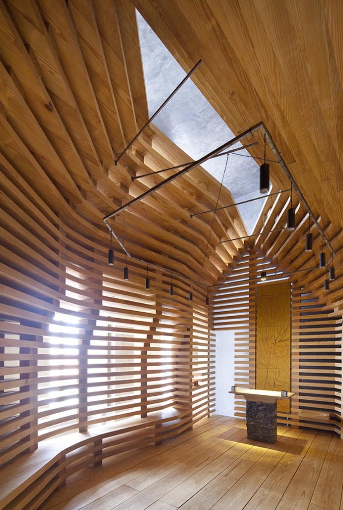 Chapel Tree of Life / Cerejeira Fontes Arquitectos
