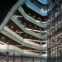 Vershina Trade and Entertainment Center / Erick van Egeraat (1)