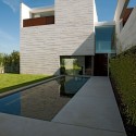 House in Aldoar / Topos Atelier de Arquitectura © Xavier Antunes