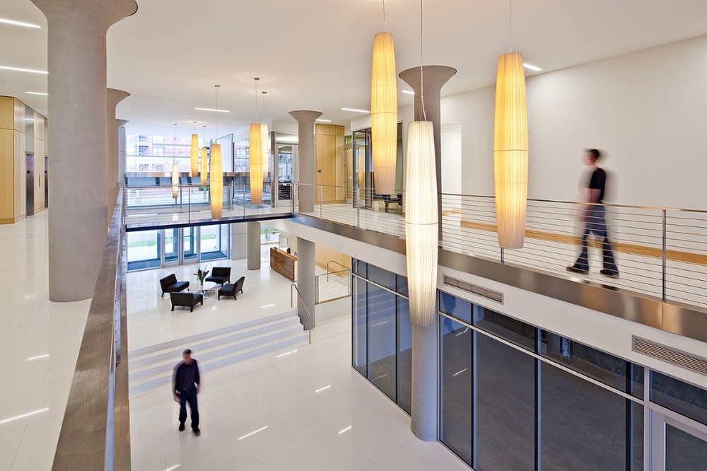 Waterfront Research Center / SABArchitects
