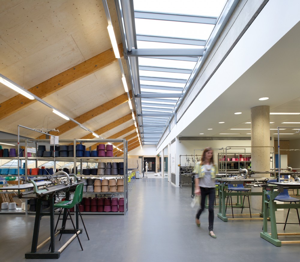 New Campus for University of the Arts London / Stanton Williams