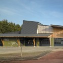 Halle des Sports / atelier alassoeur architecture (1) Halle des Sports / atelier alassoeur architecture (1) © Brice Desrez