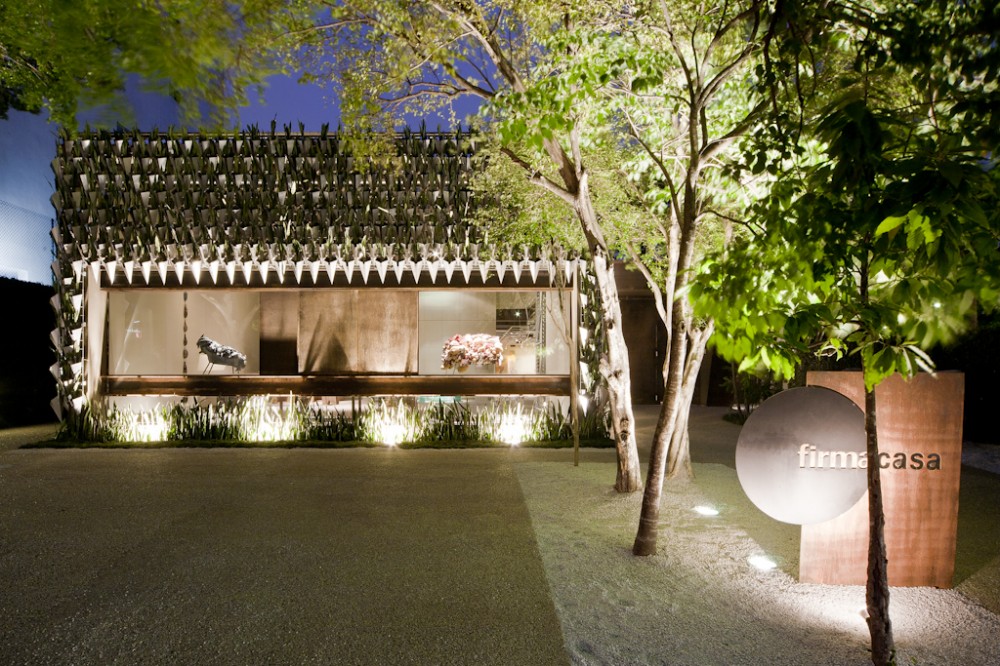 Firma Casa Store / SuperLimão Studio + Campana Brothers