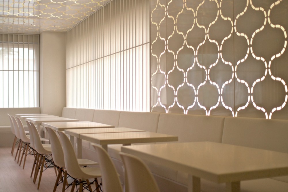 Sushihana Restaurant / A2G arquitectura