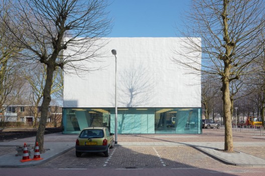Youth Centre Amsterdam-Osdorp / Atelier Kempe Thill (28)