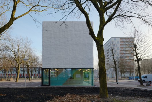 Youth Centre Amsterdam-Osdorp / Atelier Kempe Thill (23)