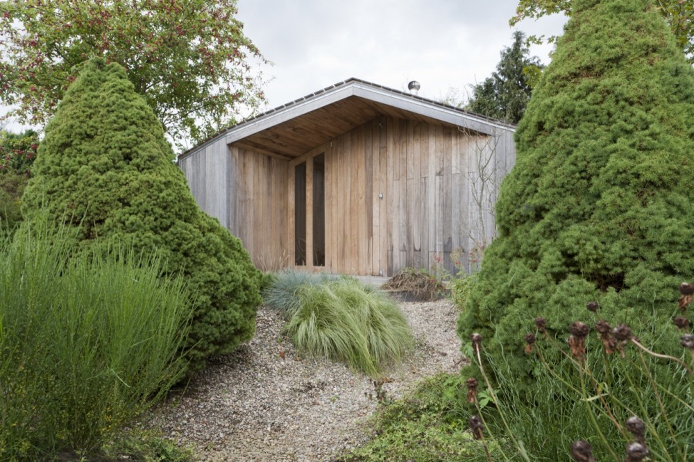 The Poplar Garden House / Onix