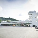 Sarpi Border Checkpoint in Georgia / J. Mayer H. Architects (10) Sarpi Border Checkpoint in Georgia / J. Mayer H. Architects (10) © Jesko Malkolm Johnsson-Zahn