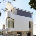 Benelong Crescent Apartments / Luigi Rosselli Architects Benelong Crescent Apartments / Luigi Rosselli Architects © Justin Alexander