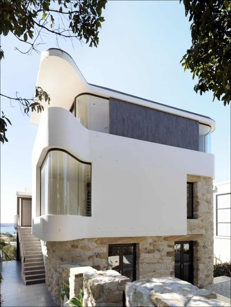 Benelong Crescent Apartments / Luigi Rosselli Architects