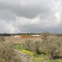Galil Mountain Winery / Weinstein Vaadia Architects Galil Mountain Winery / Weinstein Vaadia Architects © Amit Geron