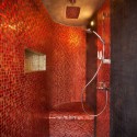 GRAN CRU showerroom (MASTER SUITE) Courtesy of A4 estudio