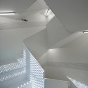 Spectator Group’s Headquarters / Studio Up (9) © Robert Leš