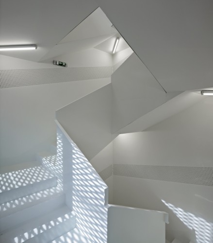 Spectator Group’s Headquarters / Studio Up (9)
