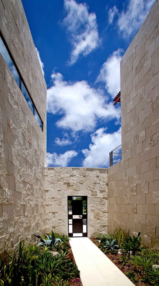 Bonaire House / Silberstein Architect