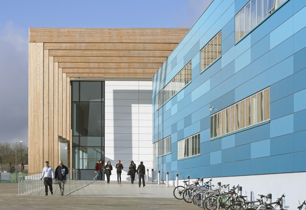 Bournville College / Broadway Malyan