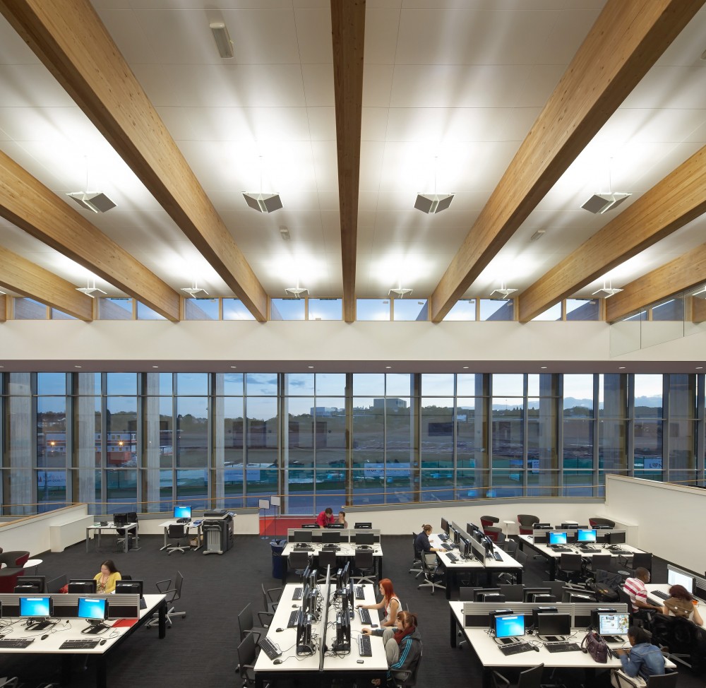Bournville College / Broadway Malyan