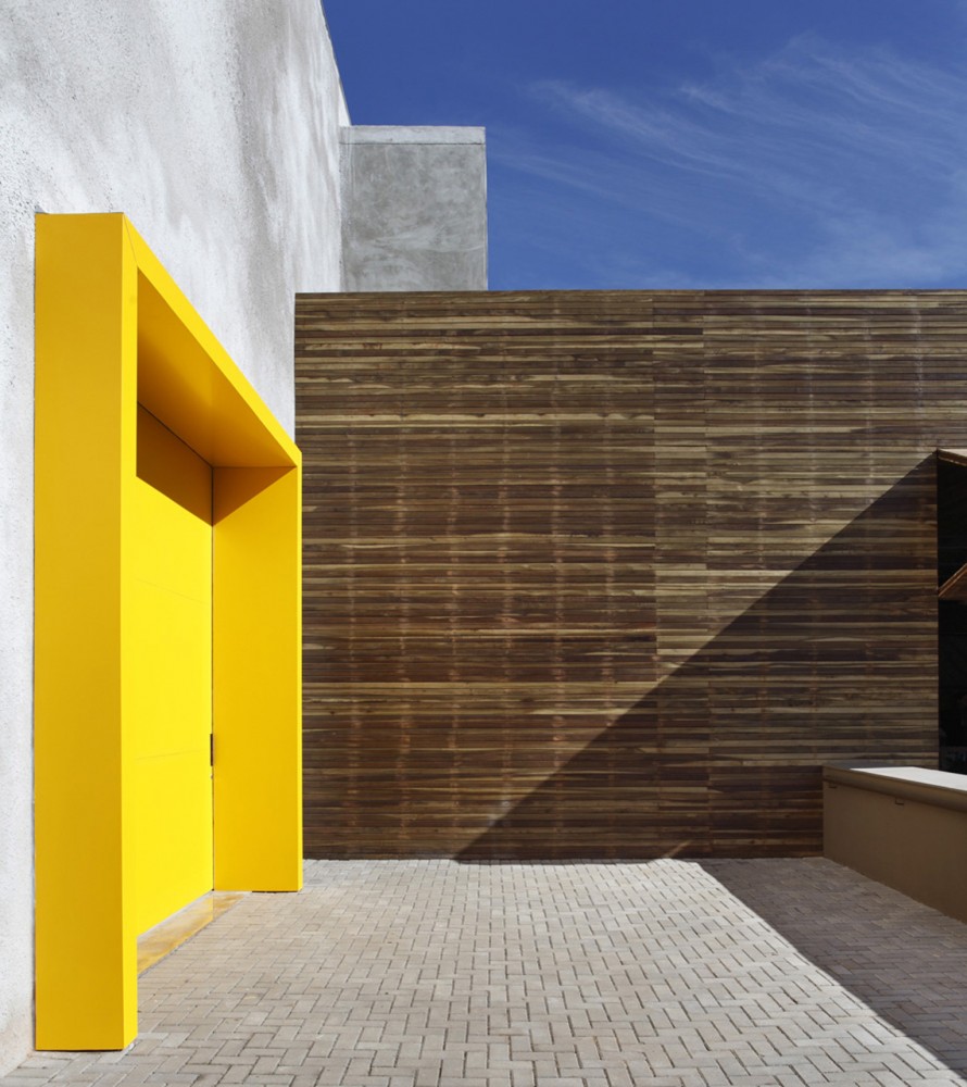 Palhano Ecomarket / Studio Guilherme Torres