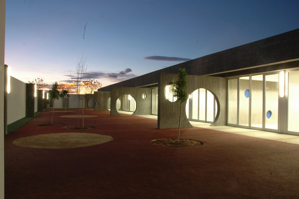 Pio Baroja Nursery / Rstudio