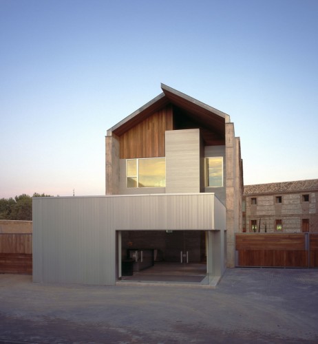 New Parador of Alcalá / Aranguren & Gallegos Architects (11)
