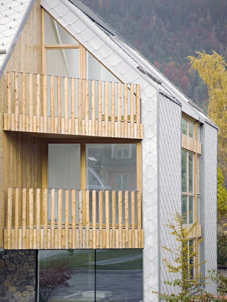 Alpine Ski Apartments / OFIS arhitekti