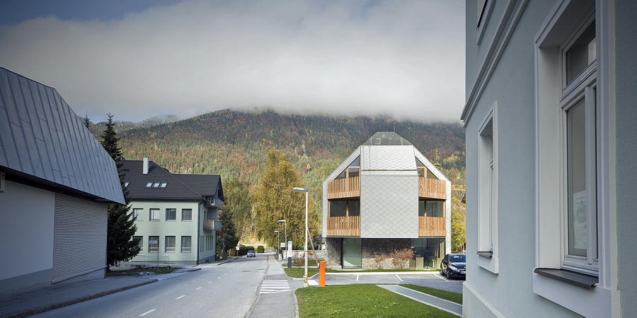 Alpine Ski Apartments / OFIS arhitekti