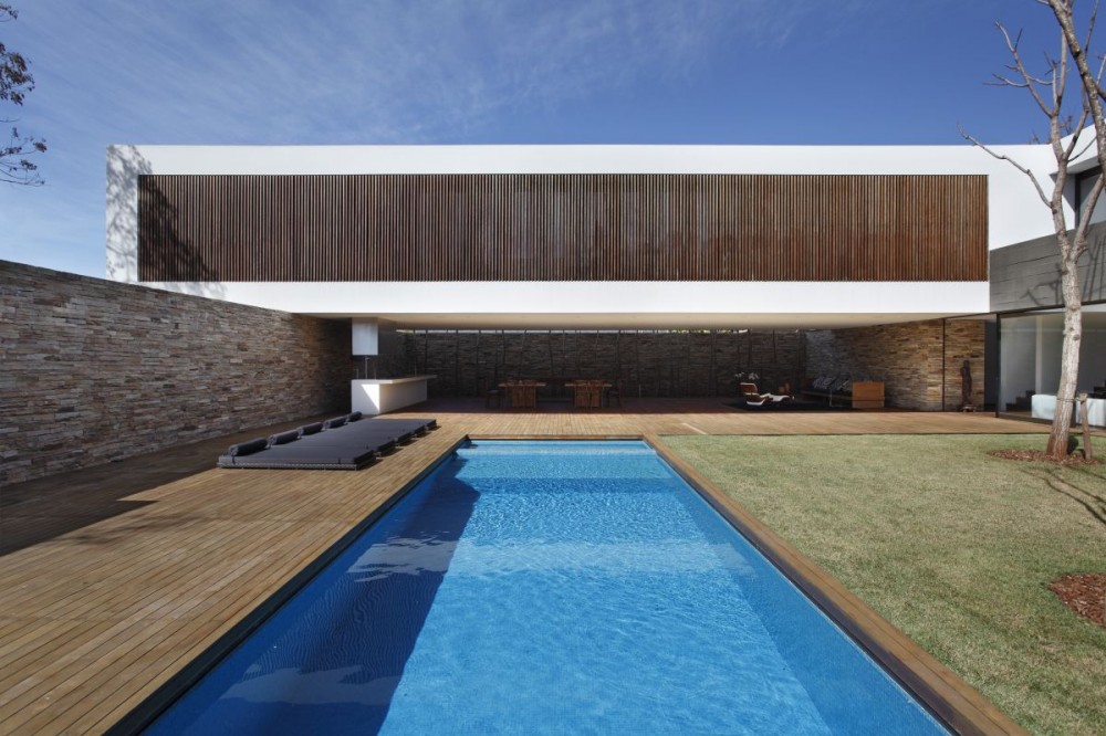 SN House / Studio GT