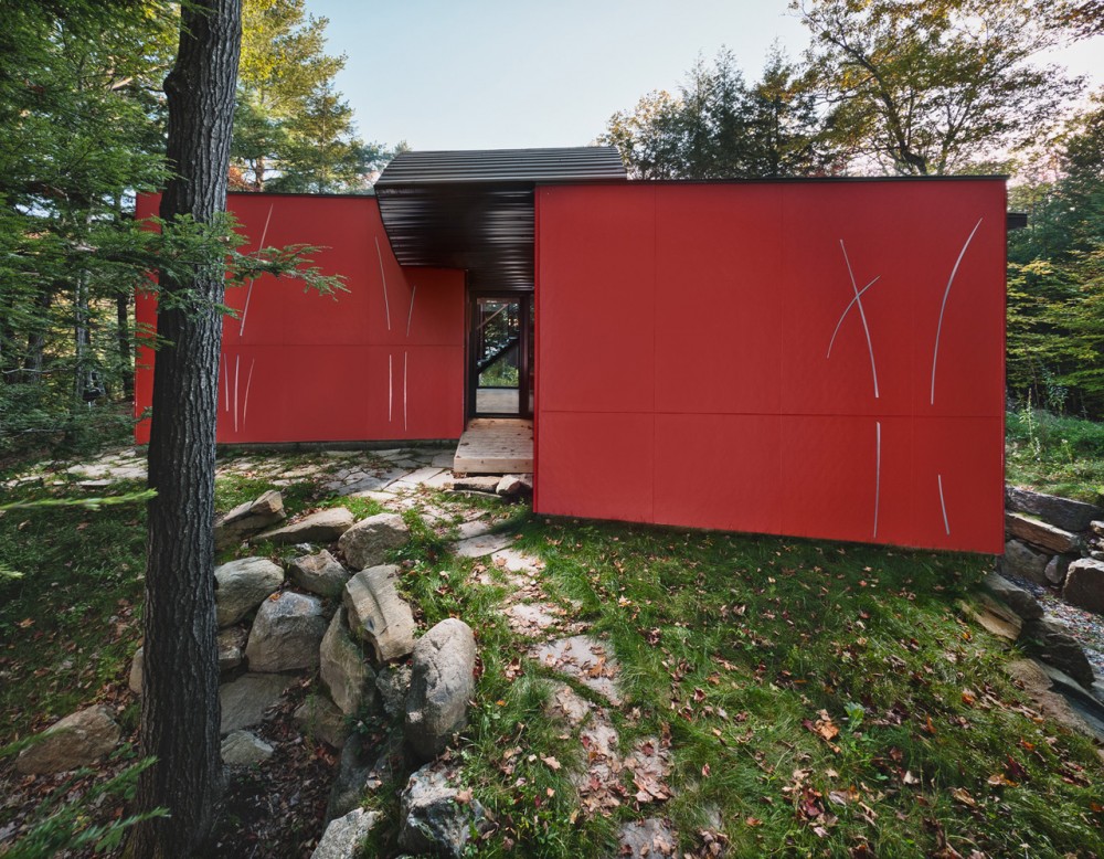 Hill-Maheux Cottage / Kariouk Associates