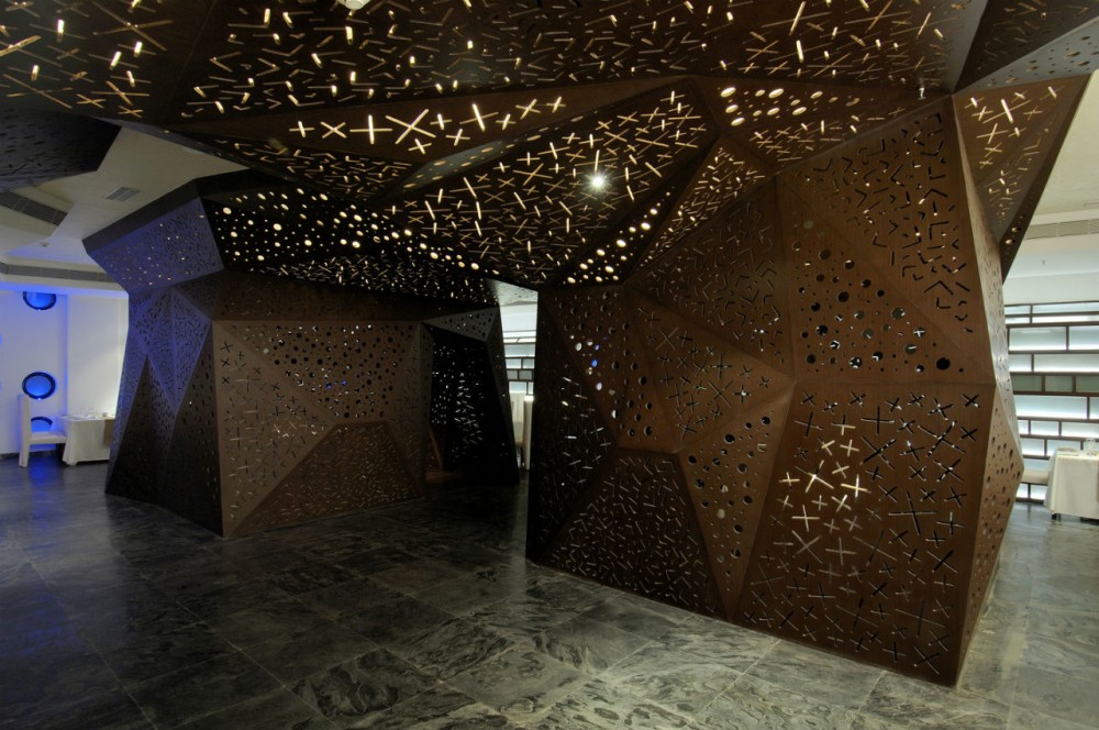Chrome Hotel / Sanjay Puri Architects
