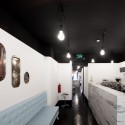 Gourmet Pastry / 71 ARQUITECTOS + Arqº. David Carqueijeiro Gourmet Pastry / 71 ARQUITECTOS + Arqº. David Carqueijeiro © João Morgado