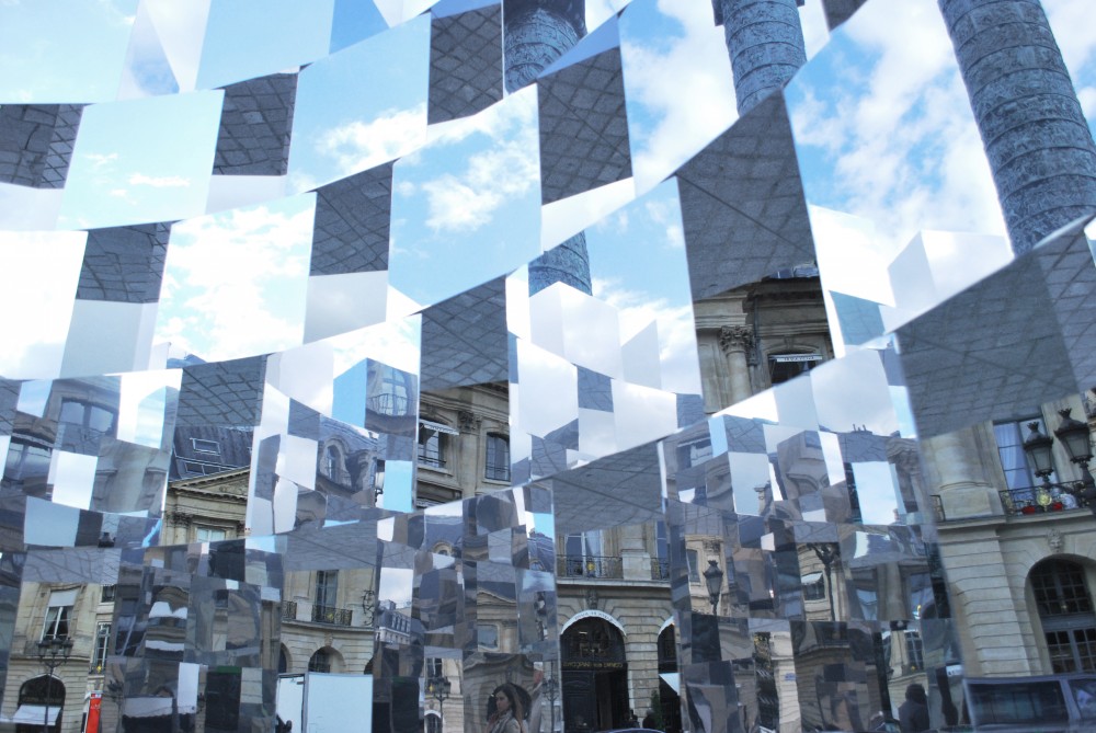 Ring Installation / Arnaud Lapierre