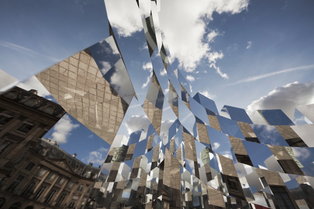 Ring Installation / Arnaud Lapierre