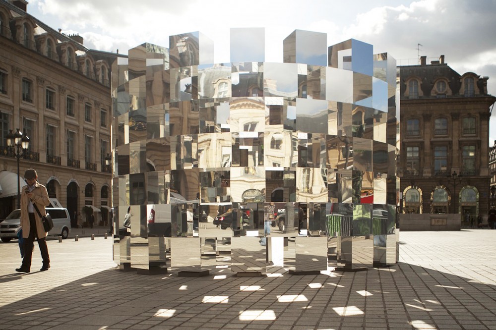 Ring Installation / Arnaud Lapierre