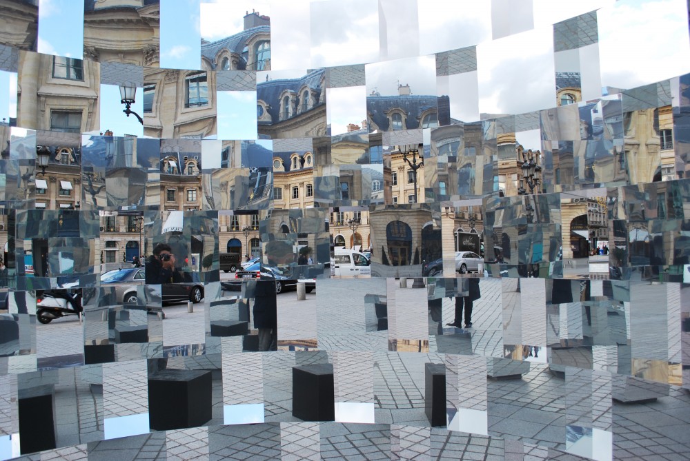 Ring Installation / Arnaud Lapierre