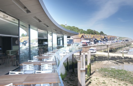 Rocksalt Seafood Restaurant / Guy Hollaway Architects (19)