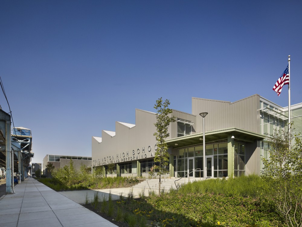 The Kensington Creative and Performing Arts High School / SMP Architects and SRK Architects