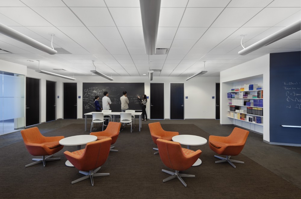 Institute for Computational and Experimental Research in Mathematics, Brown University / Architecture Research Office