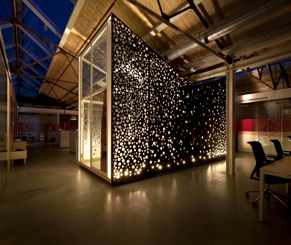 Redbull New Headquarters / Sid Lee Architecture