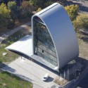 Hungarian Autoklub Headquarters / Vikar & Lukacs Architect Studio Hungarian Autoklub Headquarters / Vikar & Lukacs Architect Studio © Civertan