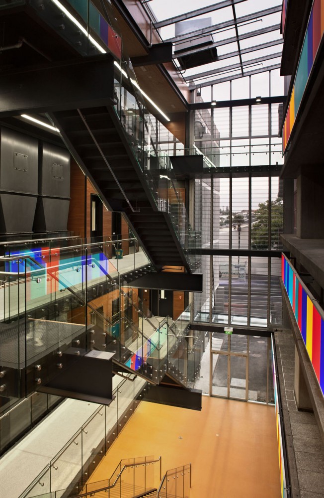 Biosciences Centre Extension, University of Auckland / Stephenson&Turner